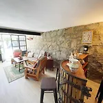 La Fontanilla En Estacion De El Espinar Σεγκόβια