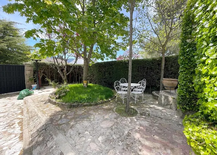 La Fontanilla En Estacion De El Espinar Holiday home Segovia